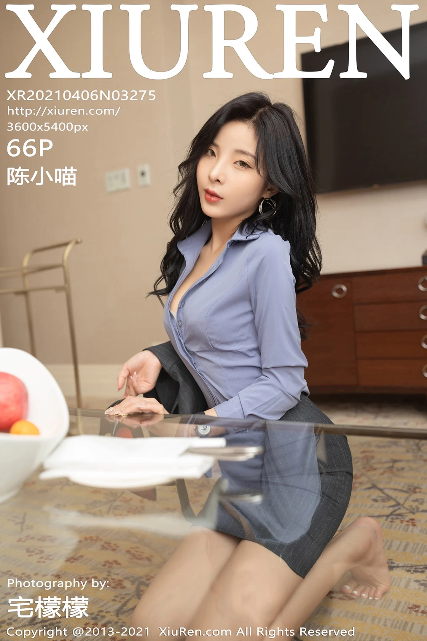[XiuRen秀人网]VOL.3275 嫩模陈小喵酒店管家主题半脱露蕾丝内衣配开档肉丝裤袜诱惑写真66P-秀人网官方网站
